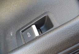 2018 Audi A4 - Image 52