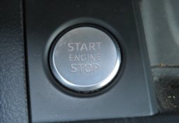 2018 Audi A4 - Image 40