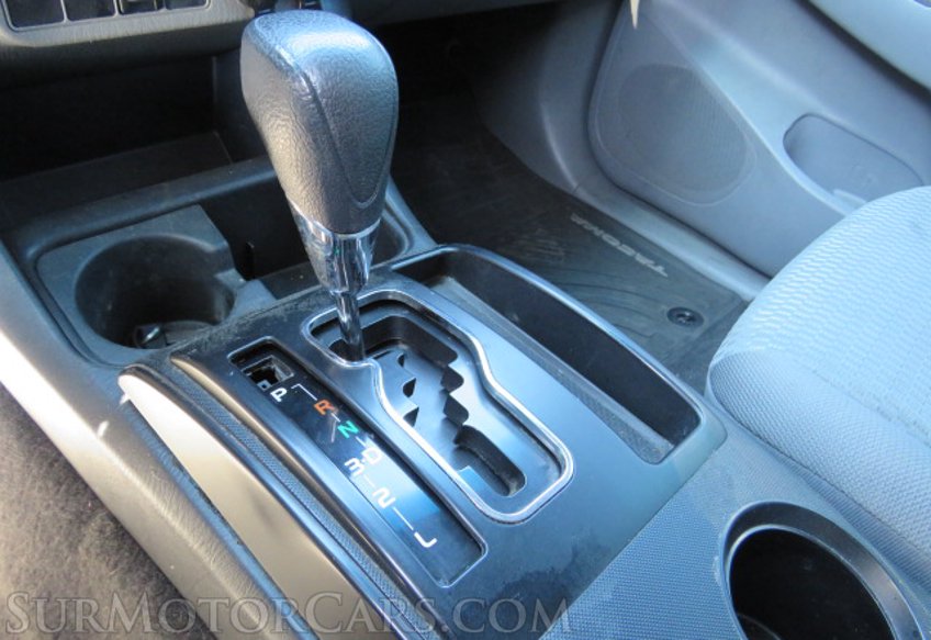 2013 Toyota Tacoma - Image 30