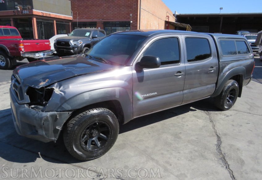 2013 Toyota Tacoma - Image 2