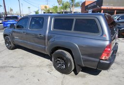2013 Toyota Tacoma - Image 5