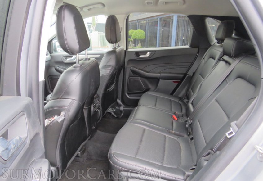 2022 Ford Escape - Image 29