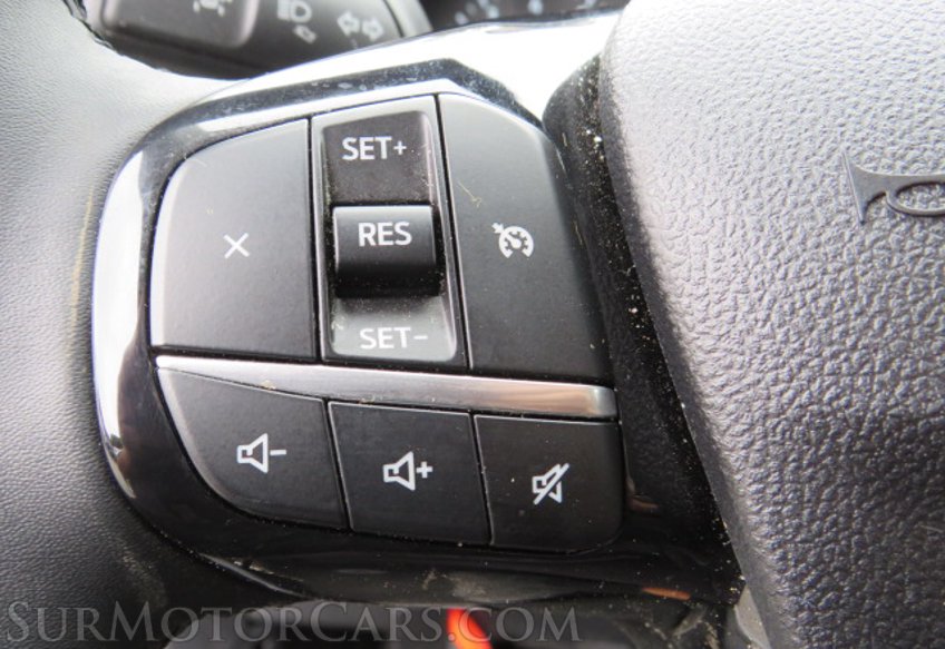 2022 Ford Escape - Image 33