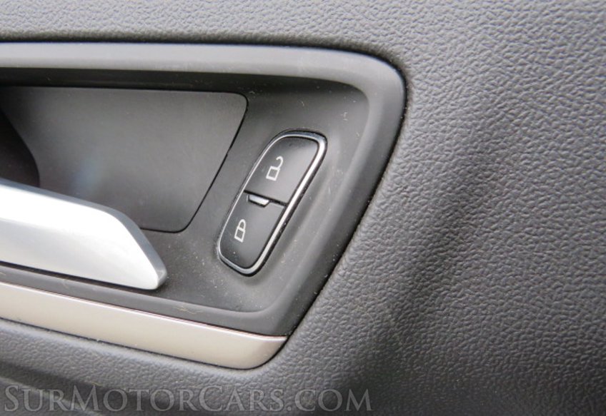 2022 Ford Escape - Image 39