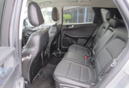 2022 Ford Escape - Image 29