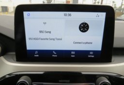 2022 Ford Escape - Image 40