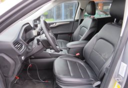 2022 Ford Escape - Image 23