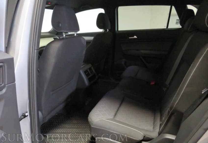 2021 Volkswagen Atlas Cross Sport - Image 28