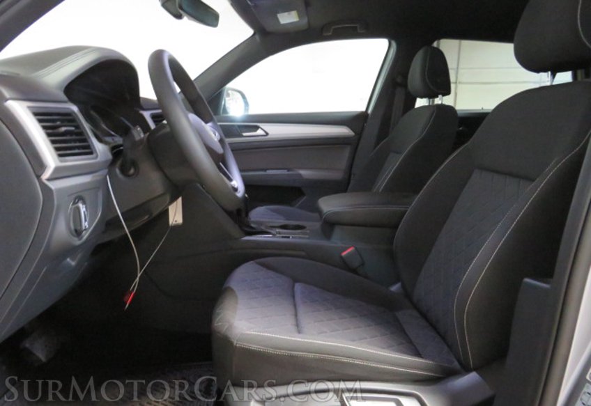 2021 Volkswagen Atlas Cross Sport - Image 24