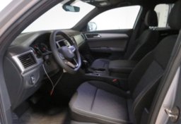 2021 Volkswagen Atlas Cross Sport - Image 31