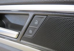 2021 Volkswagen Atlas Cross Sport - Image 44