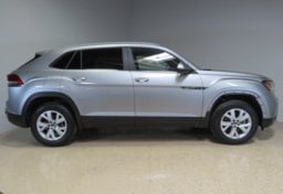 2021 Volkswagen Atlas Cross Sport - Image 5