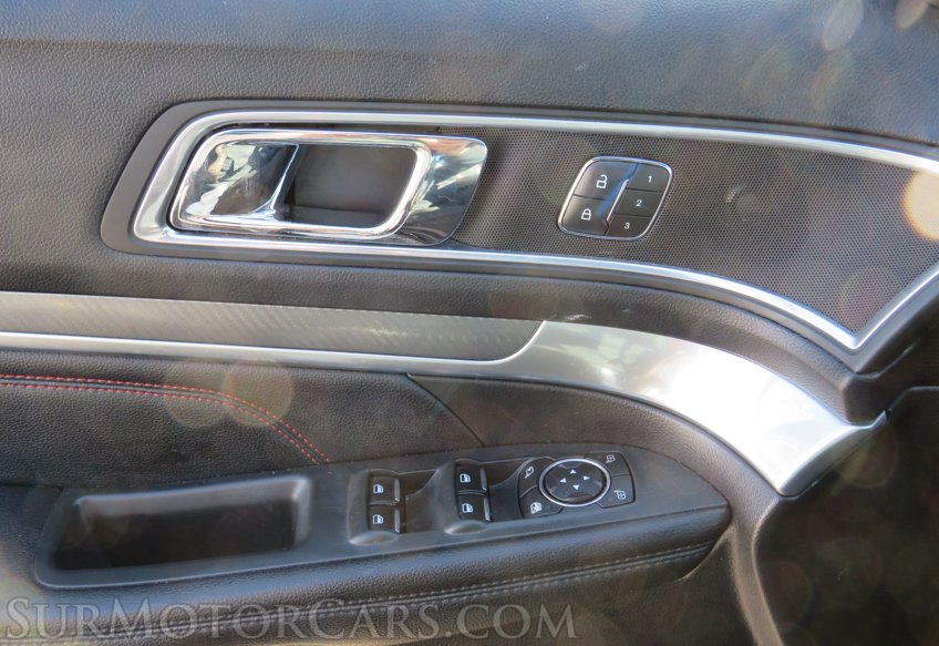 2016 Ford Explorer - Image 57