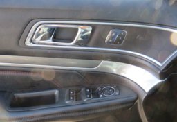 2016 Ford Explorer - Image 57