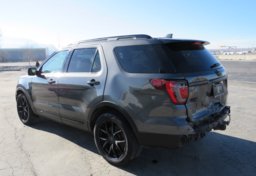 2016 Ford Explorer - Image 8