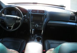 2016 Ford Explorer - Image 23