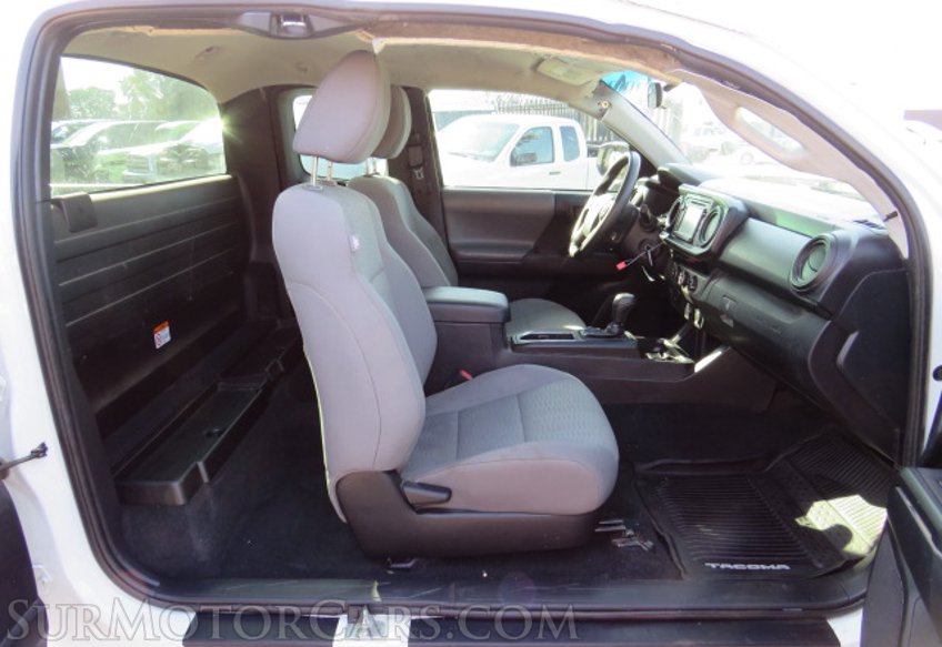 2018 Toyota Tacoma - Image 24