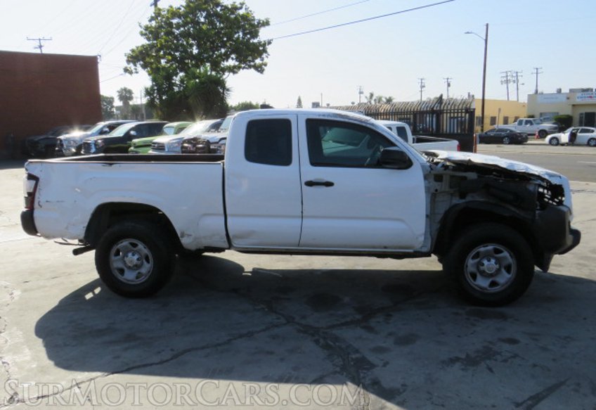 2018 Toyota Tacoma - Image 6