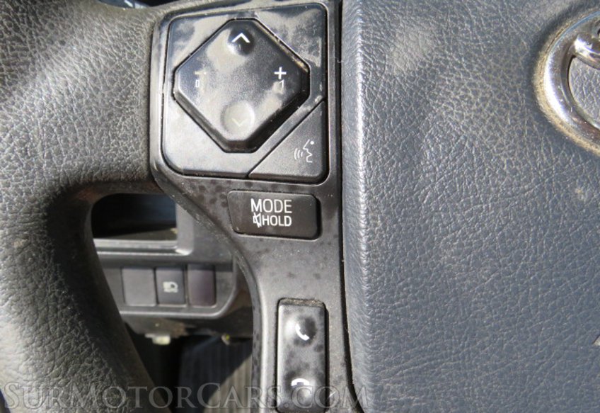 2018 Toyota Tacoma - Image 29