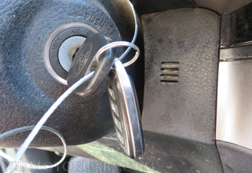 2018 Toyota Tacoma - Image 32