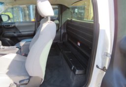 2018 Toyota Tacoma - Image 25