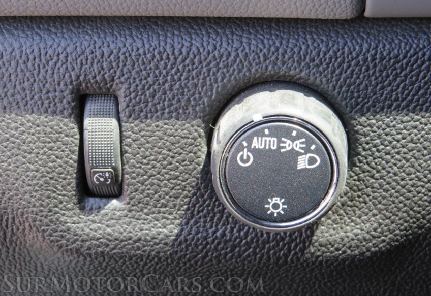 2020 Chevrolet Colorado - Image 38