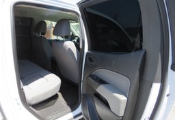 2020 Chevrolet Colorado - Image 23