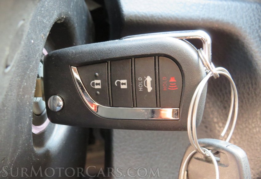 2018 Toyota Camry - Image 28