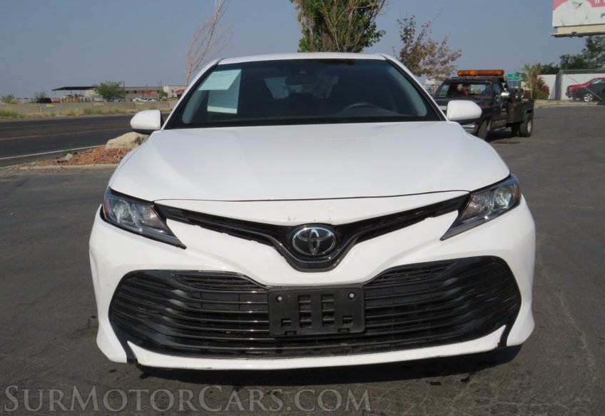 2018 Toyota Camry - Image 11