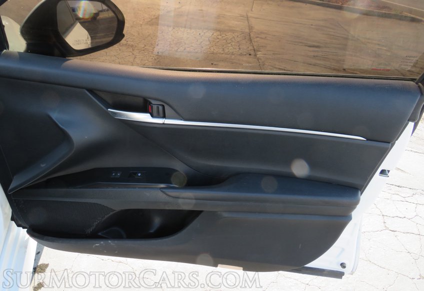 2018 Toyota Camry - Image 40