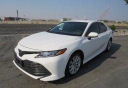 2018 Toyota Camry - Image 1