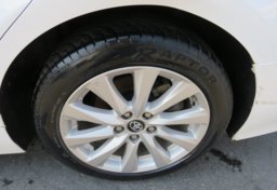 2018 Toyota Camry - Image 41