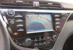 2018 Toyota Camry - Image 32