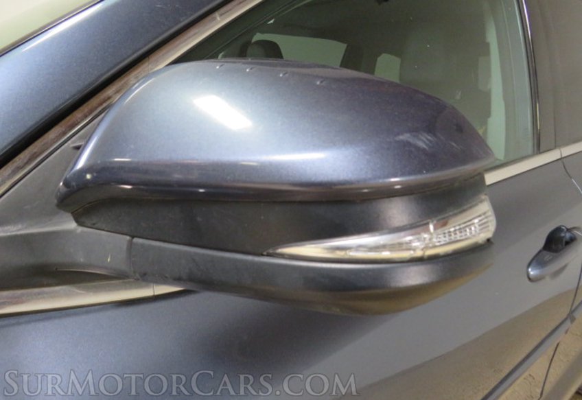 2018 Toyota Highlander - Image 16