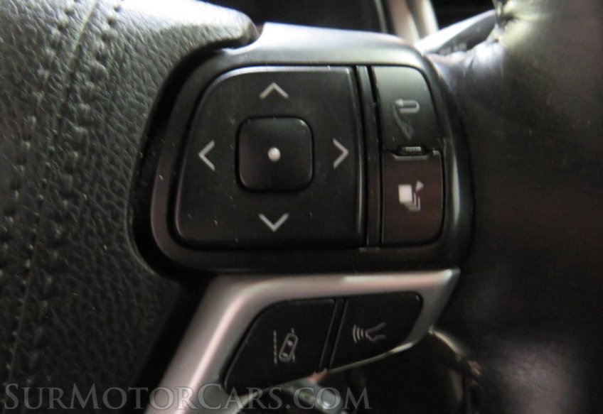 2018 Toyota Highlander - Image 37