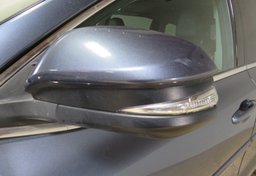 2018 Toyota Highlander - Image 16