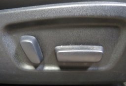 2018 Toyota Highlander - Image 42