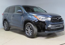 2018 Toyota Highlander - Image 4