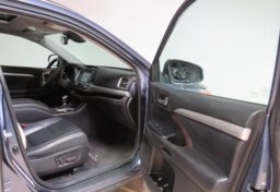 2018 Toyota Highlander - Image 22