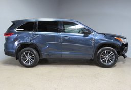 2018 Toyota Highlander - Image 12
