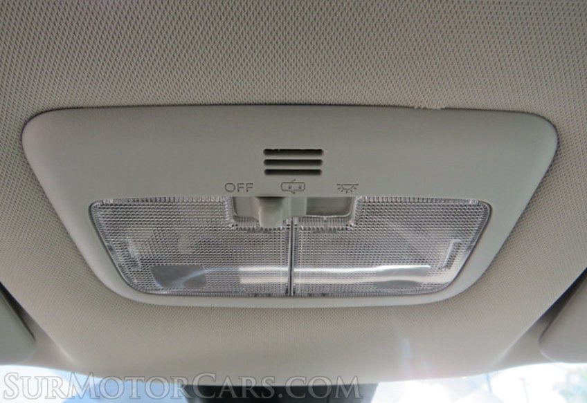 2017 Toyota Corolla - Image 40