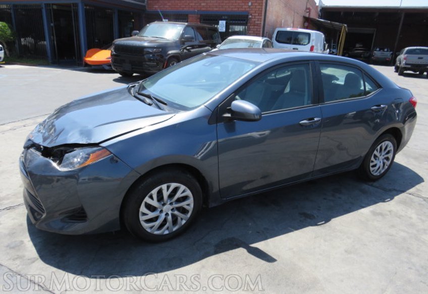 2017 Toyota Corolla - Image 2