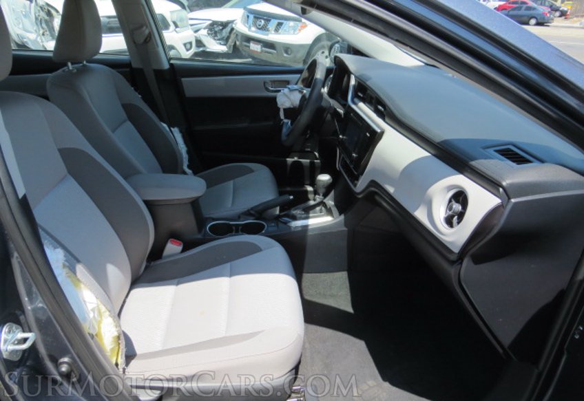 2017 Toyota Corolla - Image 20