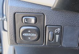 2017 Toyota Corolla - Image 32