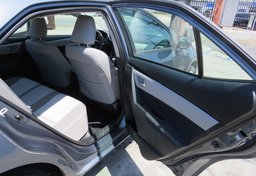 2017 Toyota Corolla - Image 30