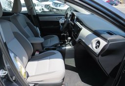 2017 Toyota Corolla - Image 20