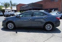 2017 Toyota Corolla - Image 10