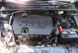 2017 Toyota Corolla - Image 44