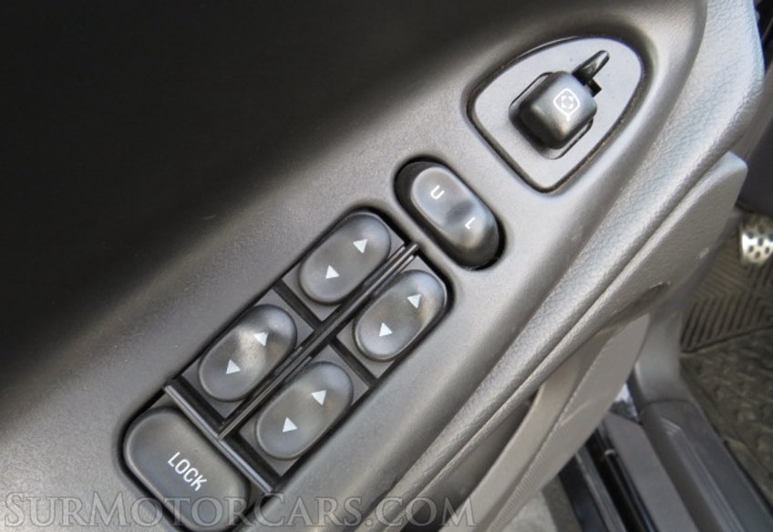 2003 Ford Mustang - Image 48