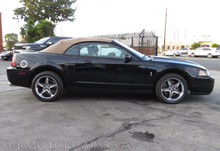 2003 Ford Mustang - Image 7